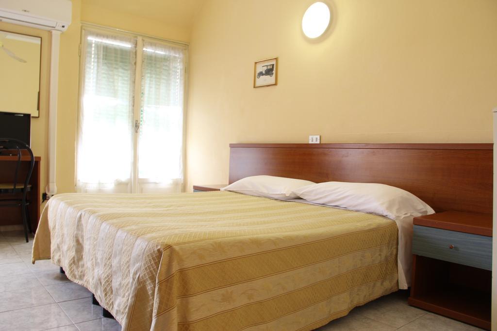 Hotel Rallye Milan Extérieur photo
