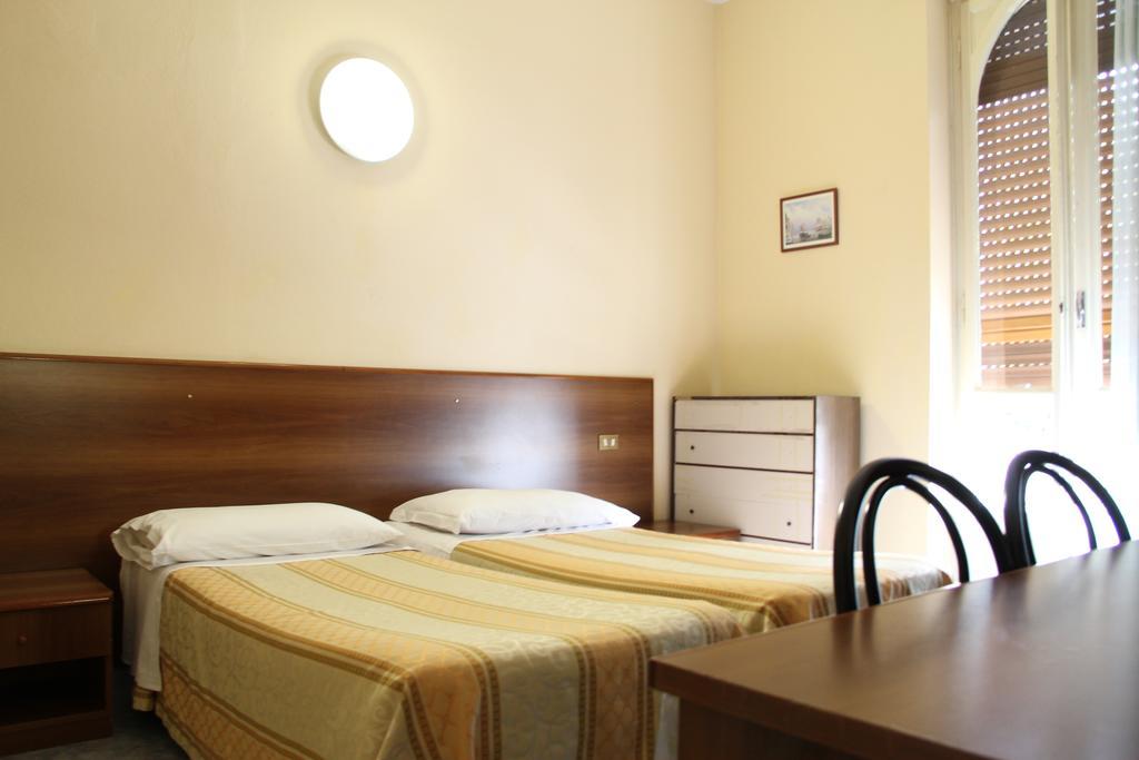 Hotel Rallye Milan Extérieur photo